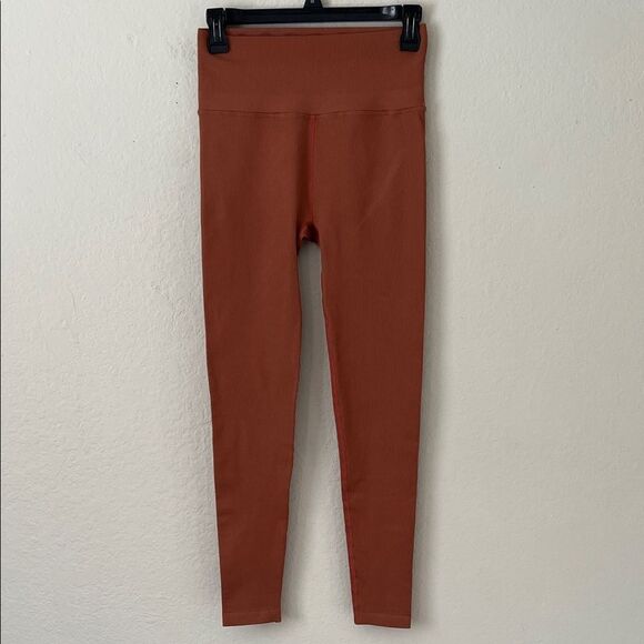 NWOT Spiritual Gangster Love Leggings in Clay/Rust  in Size XS/S - Picture 2 of 13